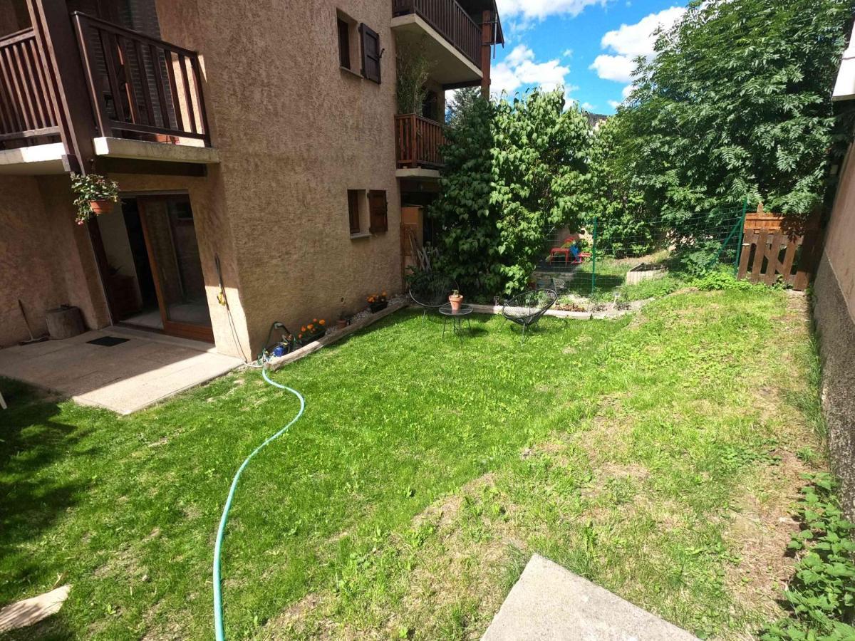 Briancon, Appartement Avec Jardin Et Terrasse. Luaran gambar