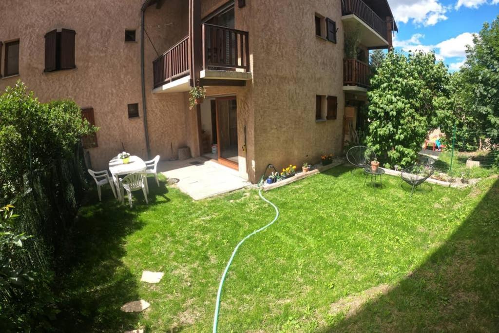 Briancon, Appartement Avec Jardin Et Terrasse. Luaran gambar